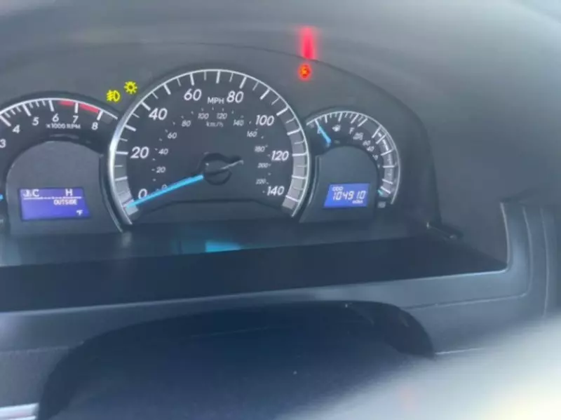 Toyota Camry   - 2014