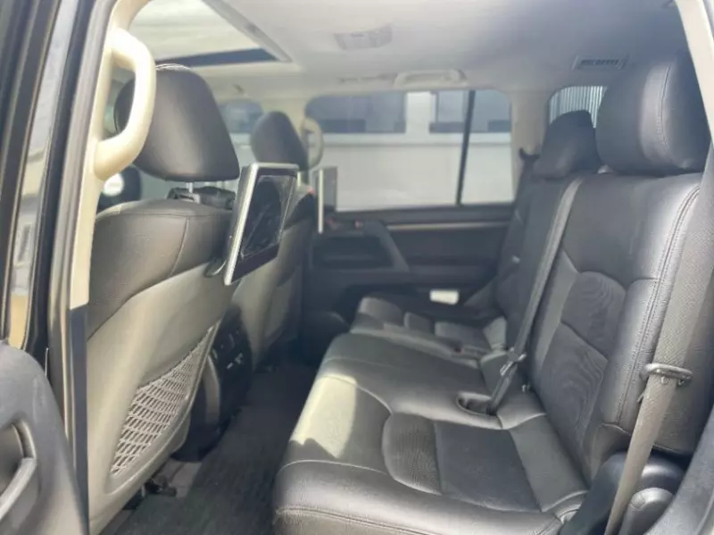 Toyota Landcruiser Vx V8    - 2020