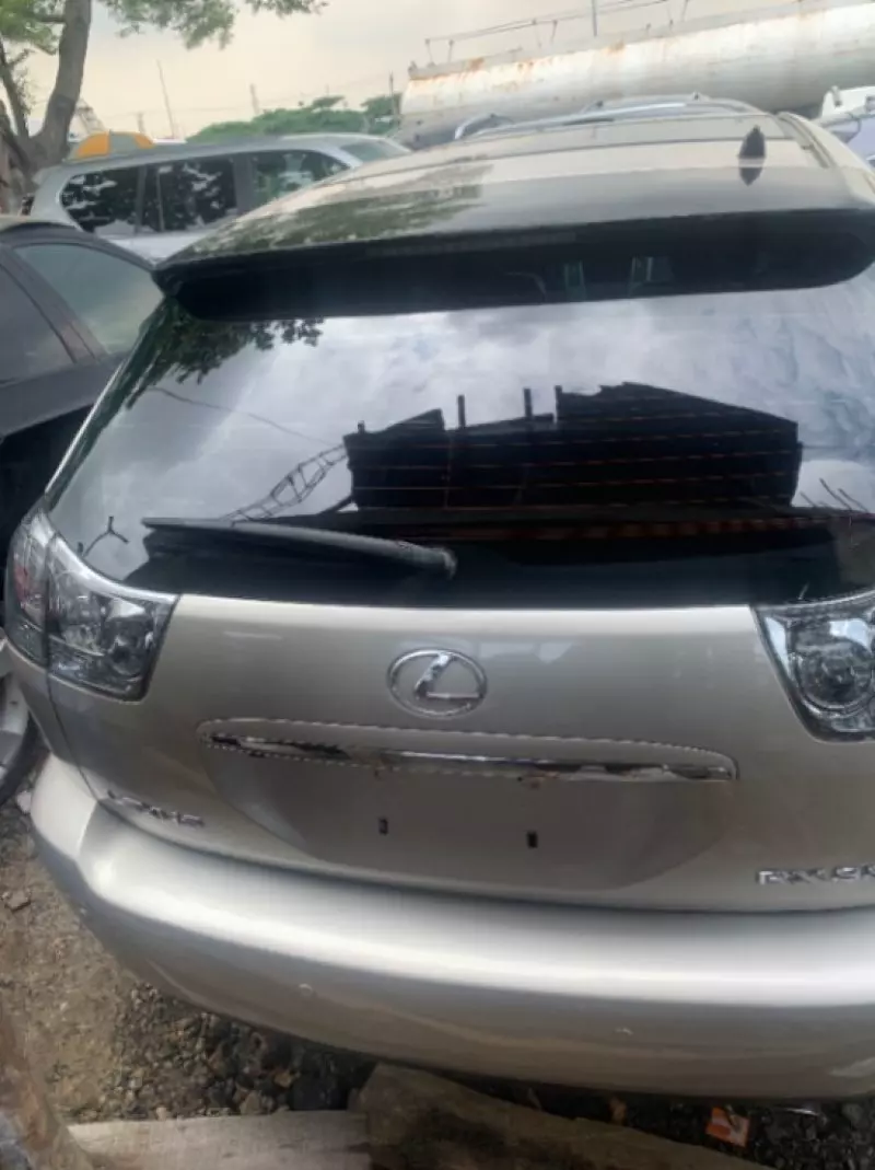 Lexus RX 330   - 2004