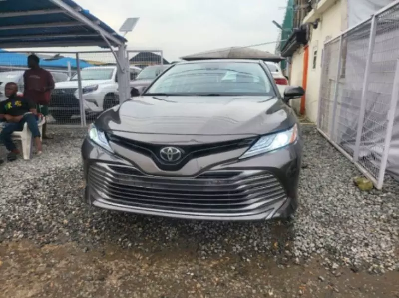 Toyota Camry   - 2017