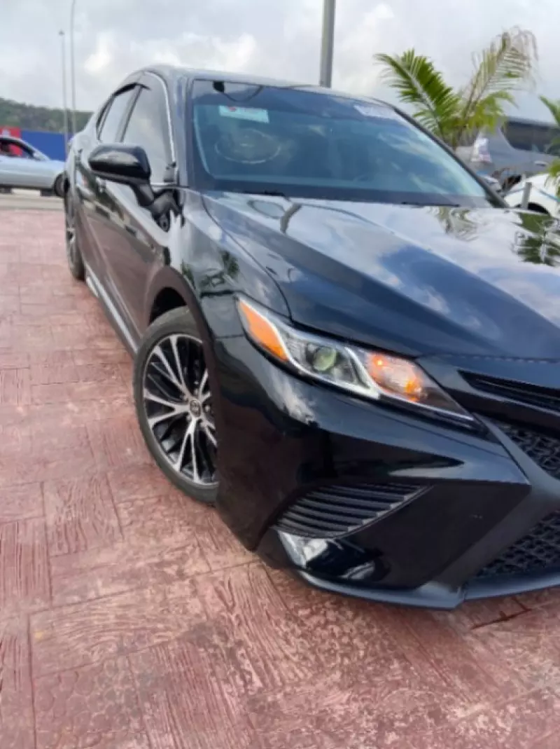 Toyota Corolla   - 2020