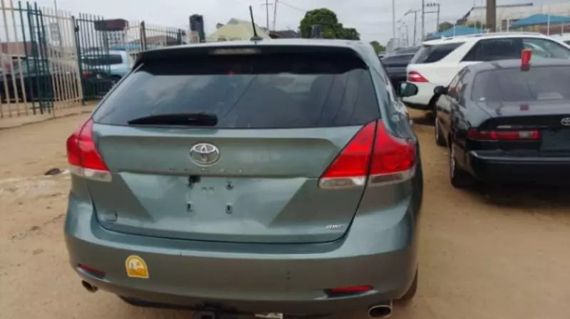 Toyota Venza   - 2010