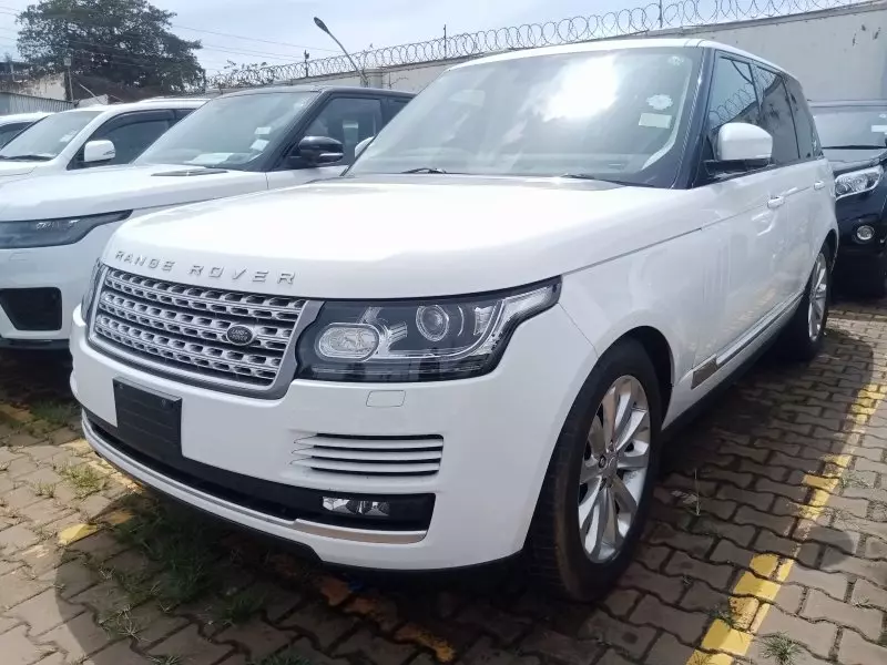 Land Rover Range Rover Vogue   - 2016
