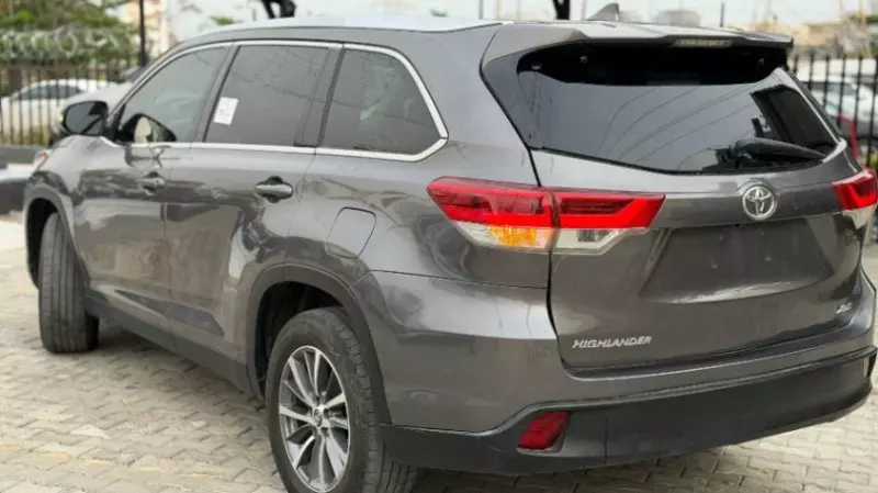 Toyota Highlander - 2019