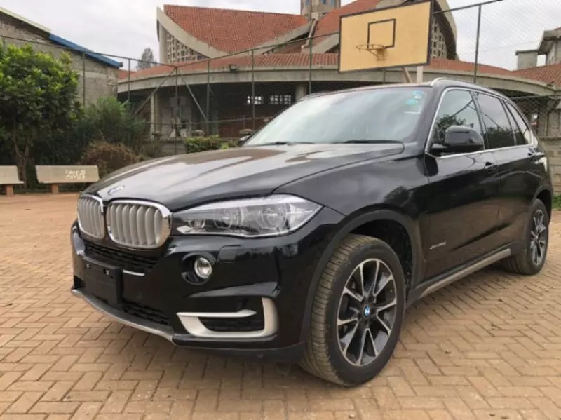 BMW X5   - 2018