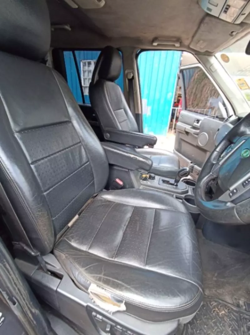 Land Rover Discovery 3   - 2010