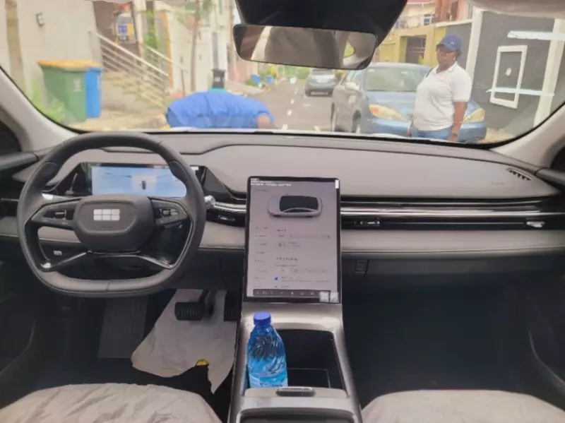 GEELY Galaxy L6   - 2025
