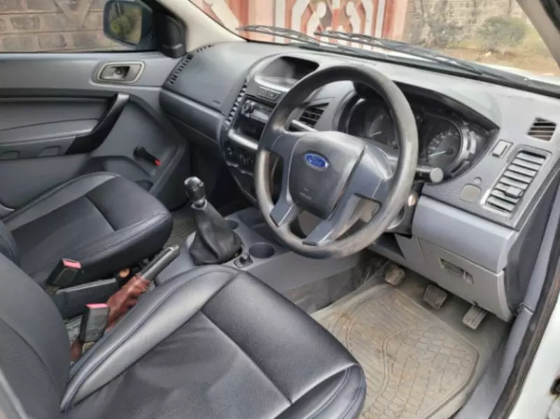 Ford Ranger   - 2013