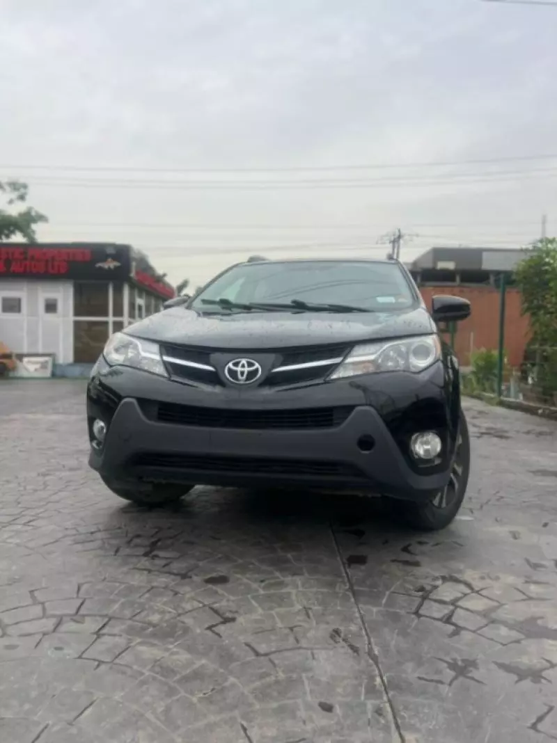 Toyota RAV4   - 2013