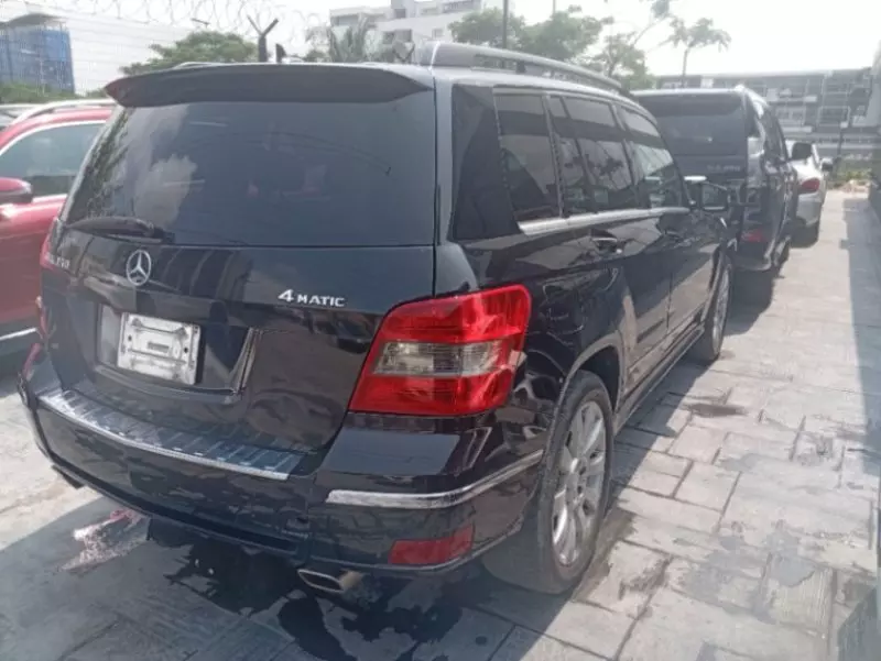 Mercedes-Benz GLK 350   - 2011