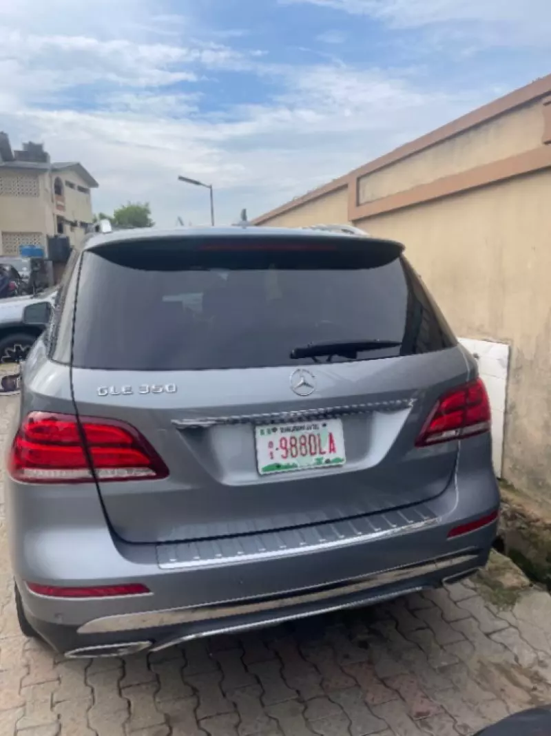 Mercedes-Benz GLE 350   - 2016