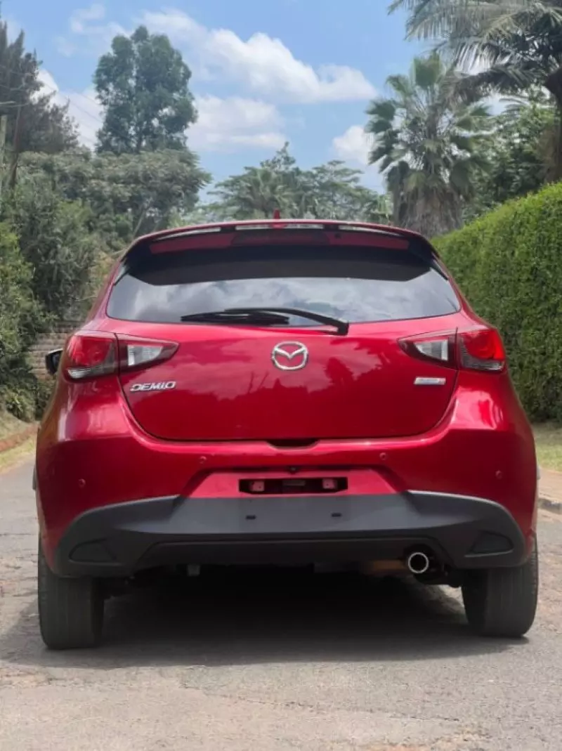 Mazda Demio   - 2018
