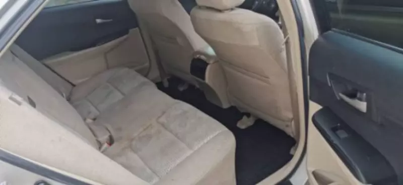 Toyota Camry   - 2013