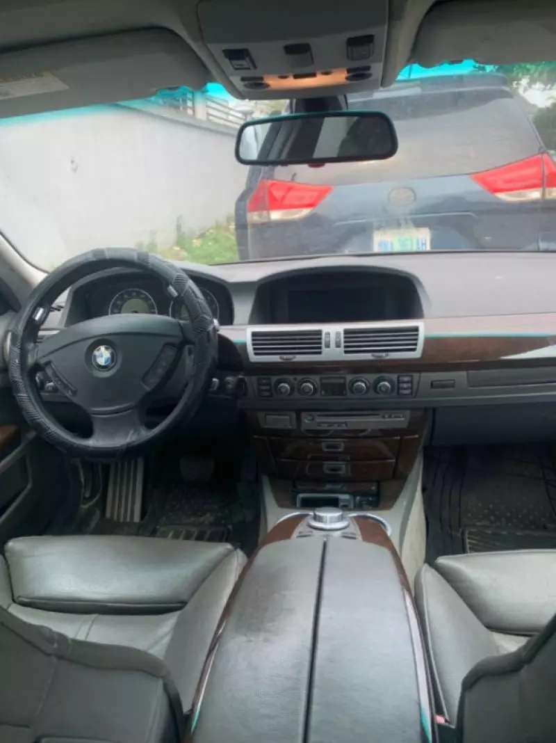 BMW 750 li   - 2008