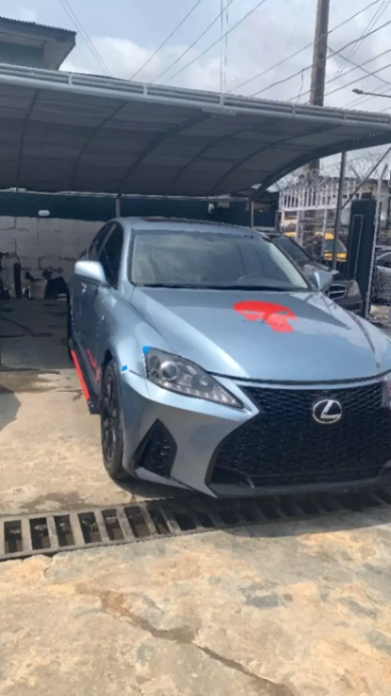 Lexus IS 350