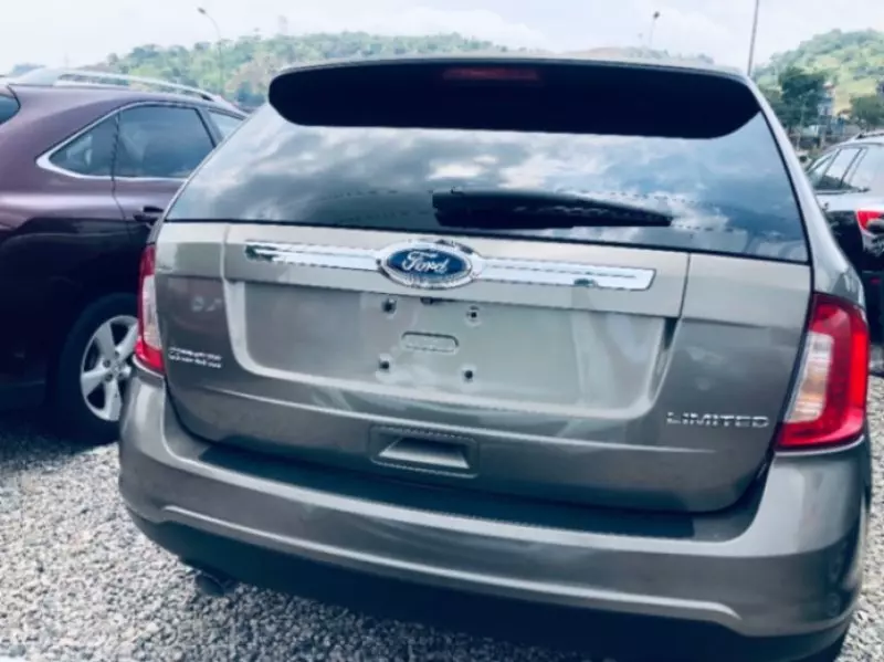 Ford Edge   - 2014