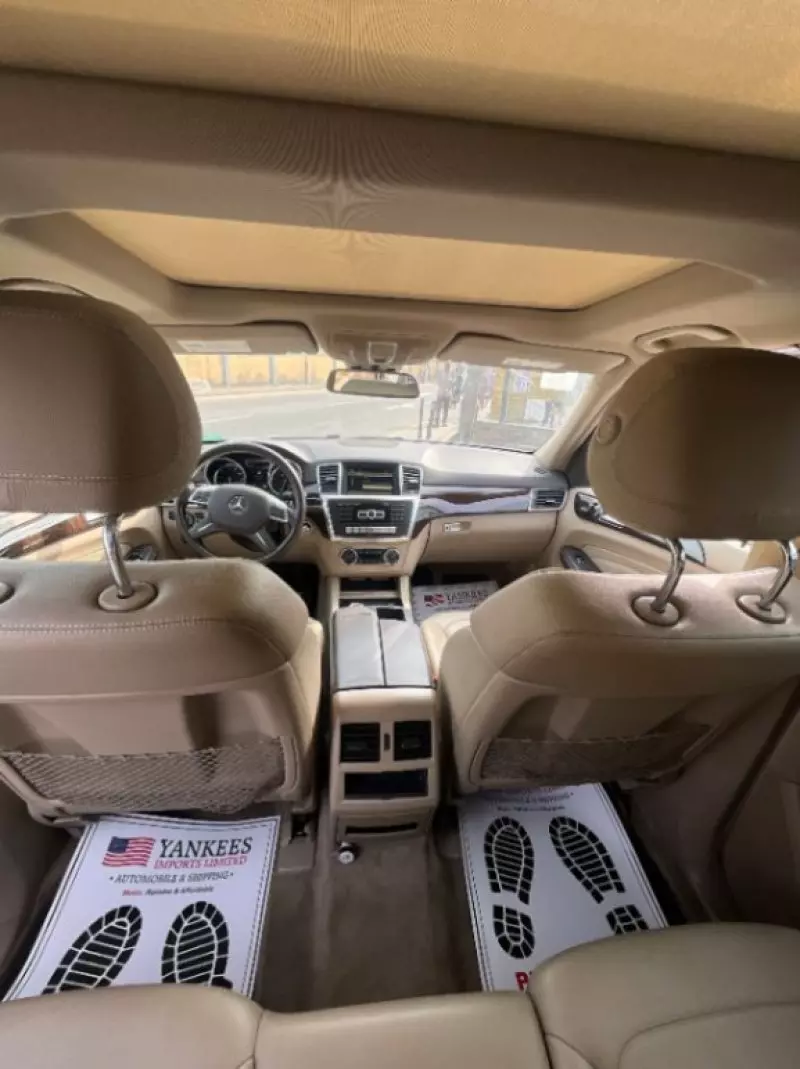 Mercedes-Benz ML 350   - 2012
