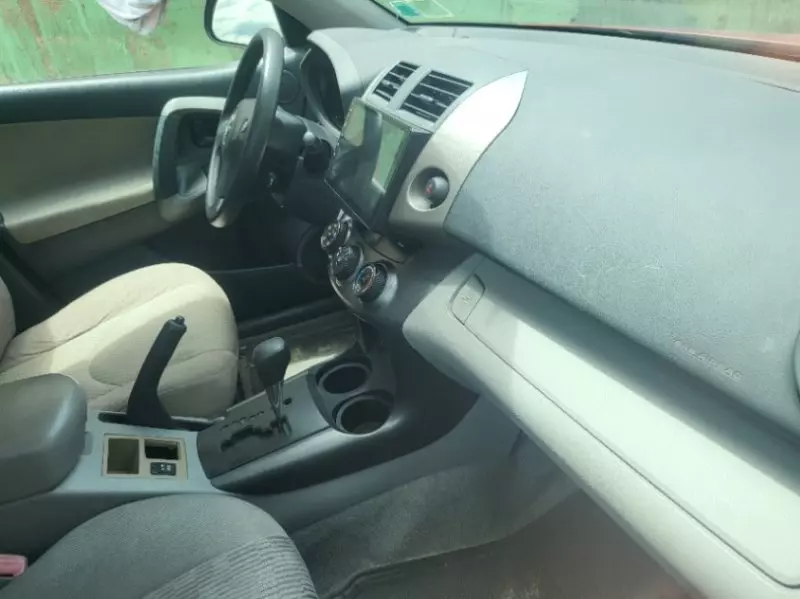 Toyota RAV 4   - 2009