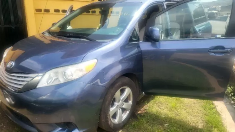 Toyota Sienna