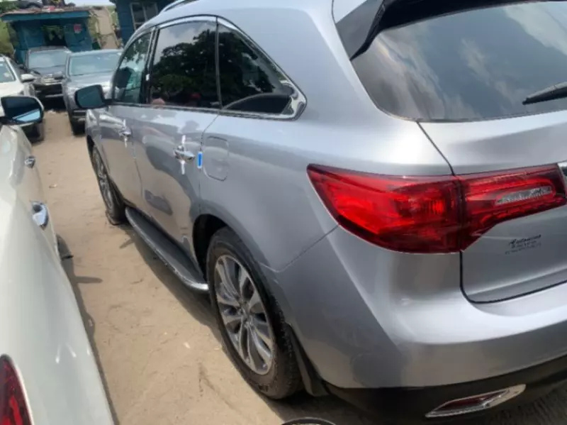 Acura MDX   - 2016