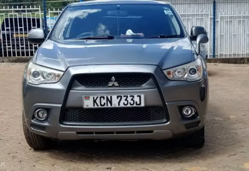 Mitsubishi RVR   - 2010
