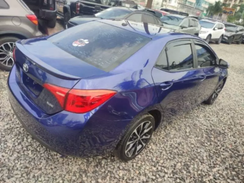 Toyota Corolla   - 2019