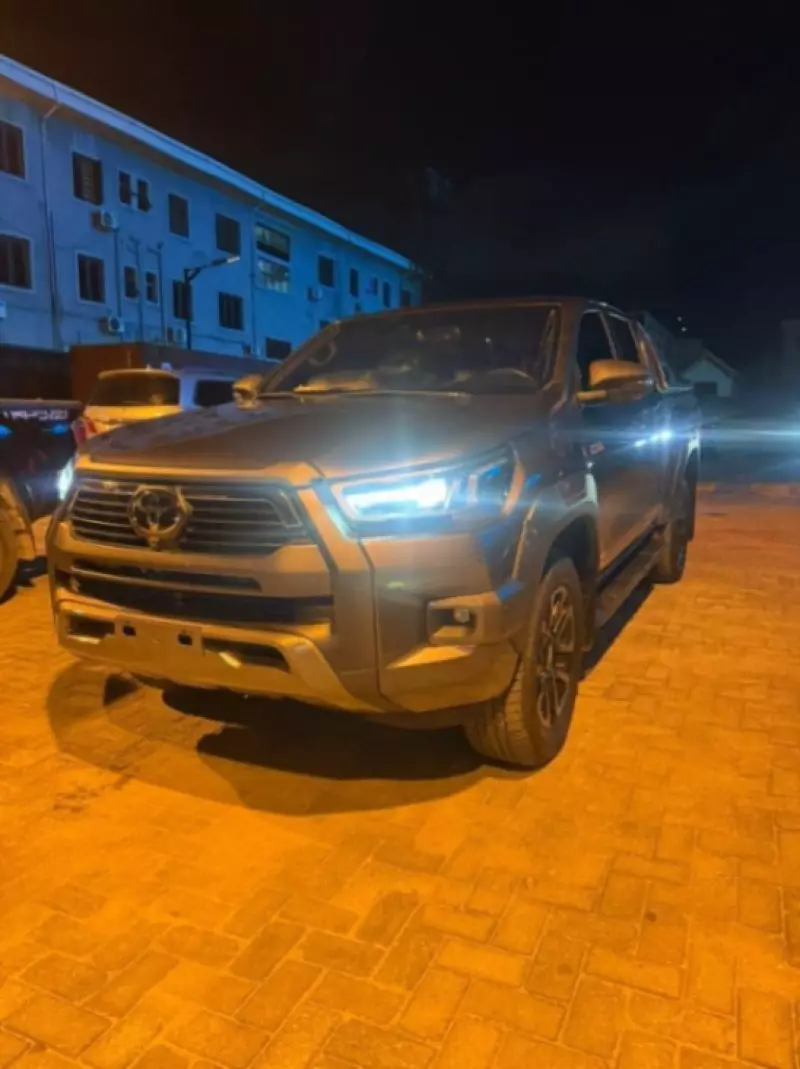Toyota Hilux - 2024