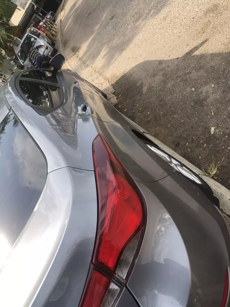 Hyundai Elantra   - 2016
