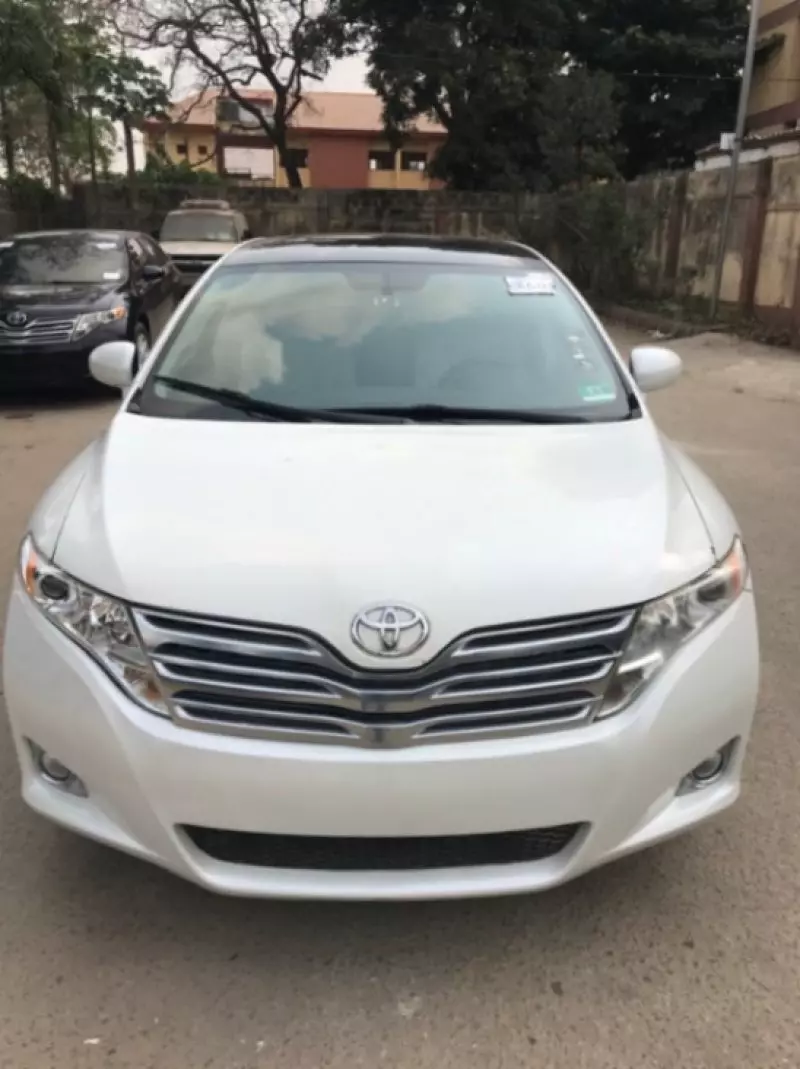 Toyota Venza   - 2013