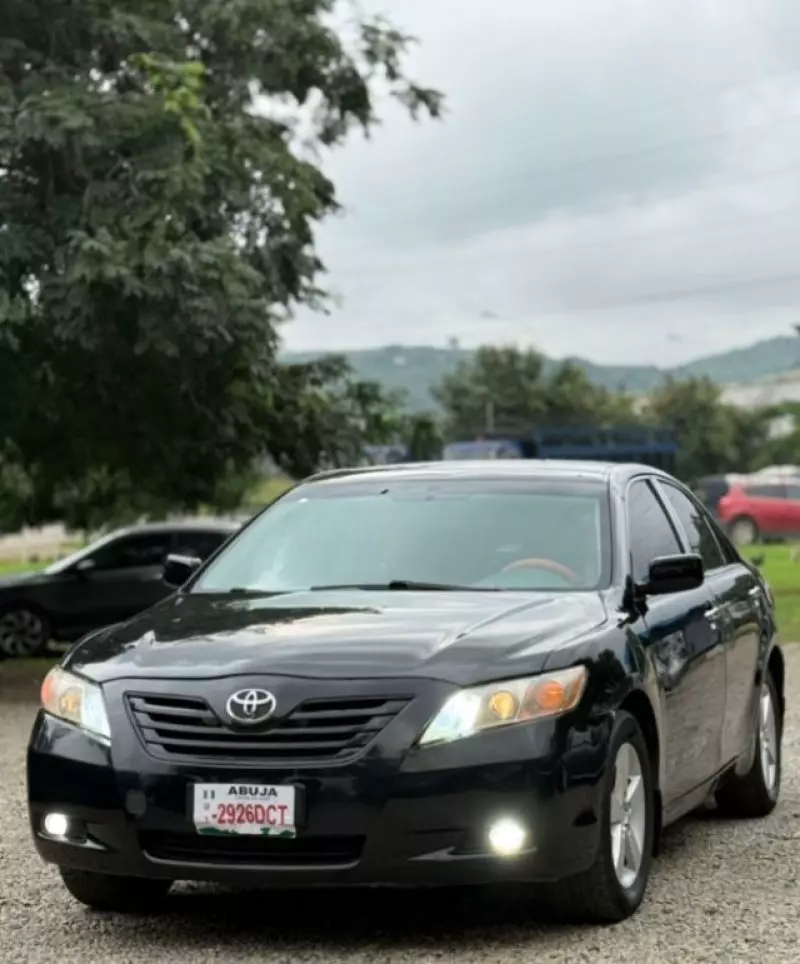 Toyota Camry   - 2008