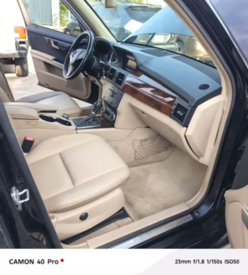 Mercedes-Benz GLK 350   - 2010