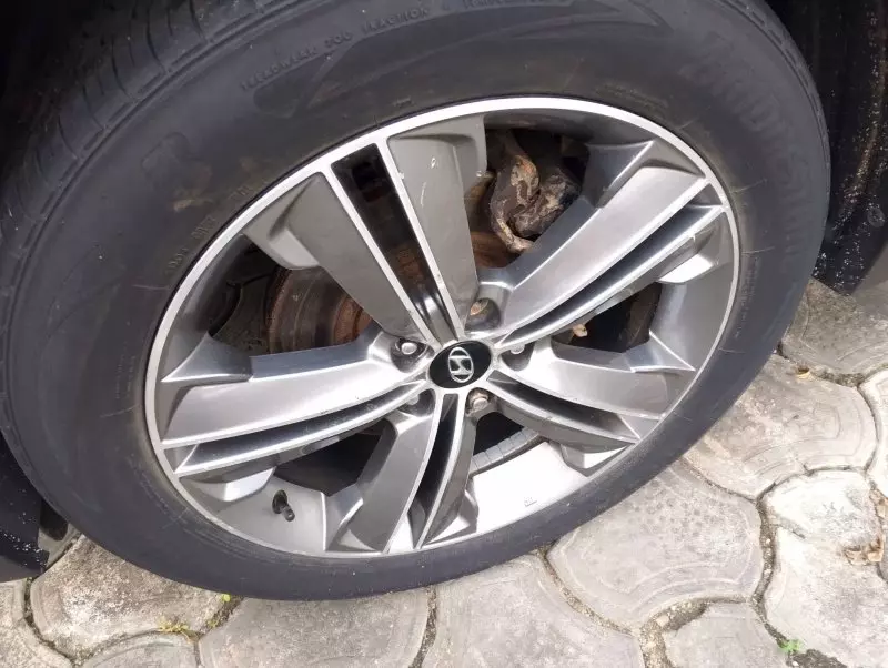 Hyundai Santa Fe   - 2015