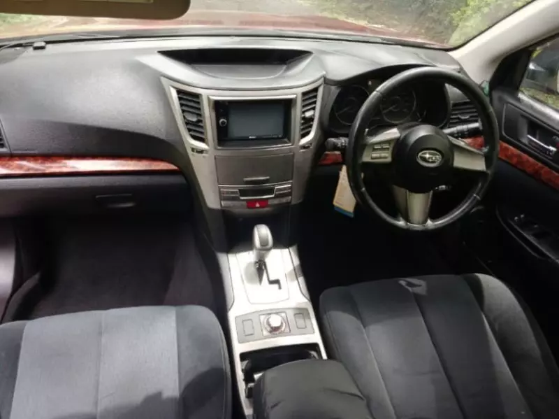Subaru Outback   - 2009