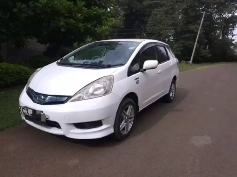 Honda Fit shuttle
