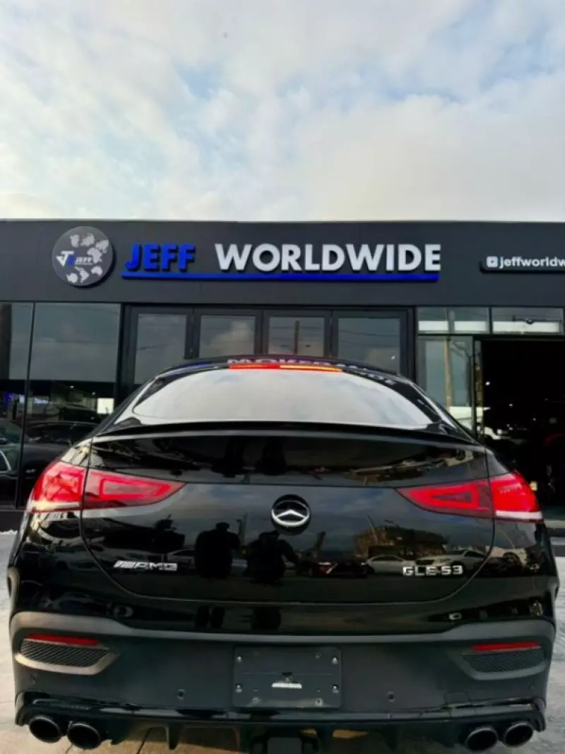 Mercedes-Benz GLE 53 AMG   - 2021