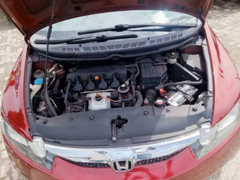 Honda Civic   - 2009