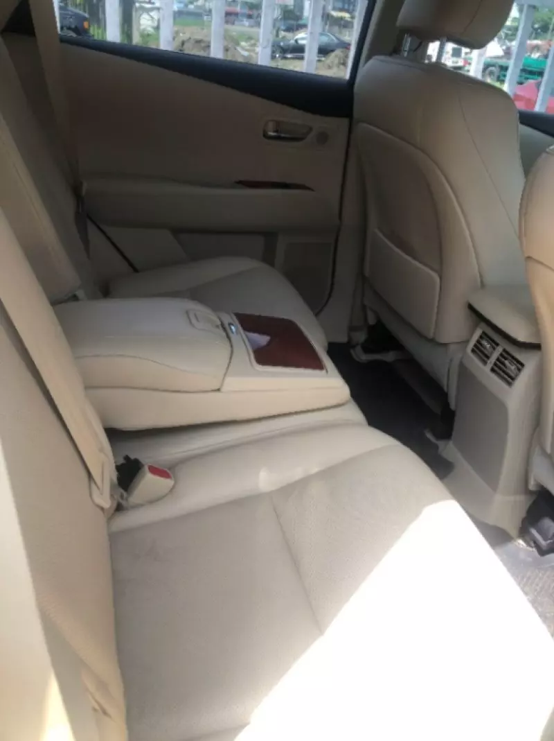 Lexus RX 350L   - 2011