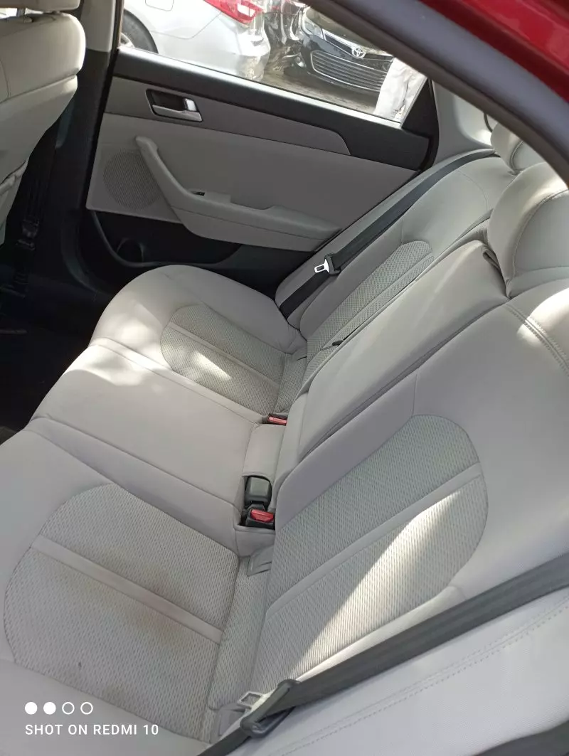 Hyundai Sonata   - 2015