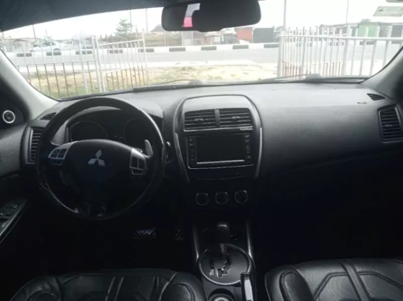 Mitsubishi Outlander Sport   - 2013