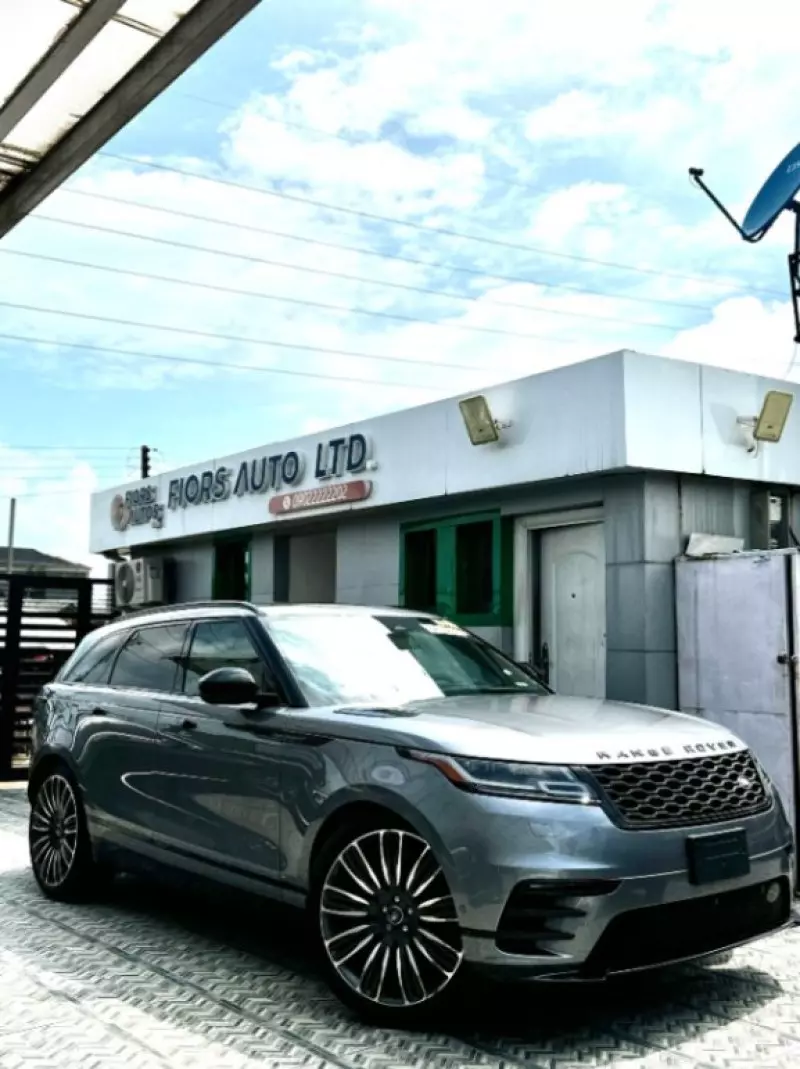 Land Rover Range Rover Velar   - 2022