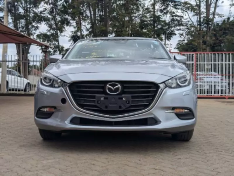 Mazda Axela    - 2018