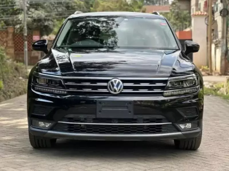 Volkswagen Tiguan   - 2018