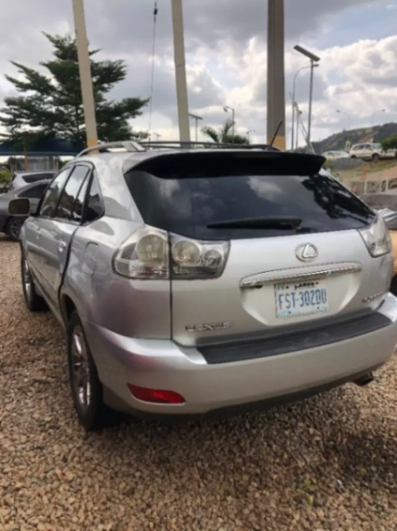 Lexus RX 330   - 2005