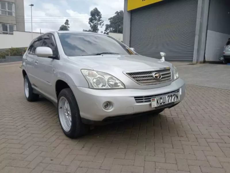 Toyota Harrier   - 2012
