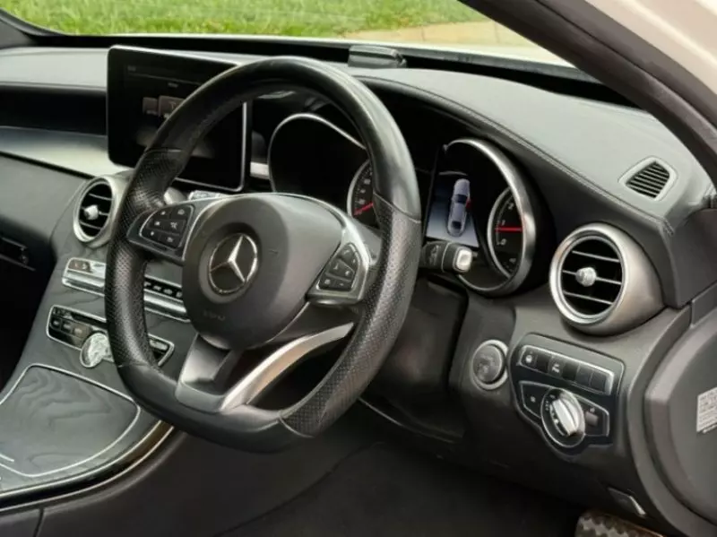 Mercedes-Benz C200   - 2017