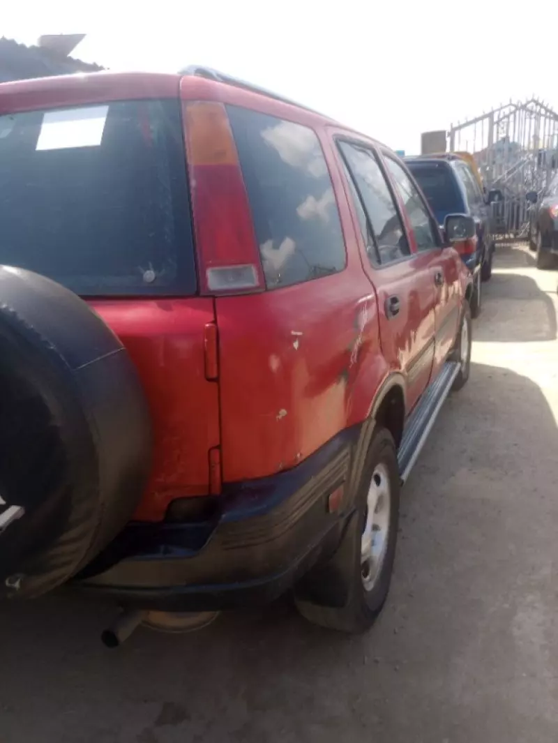 Honda CR-V   - 1997