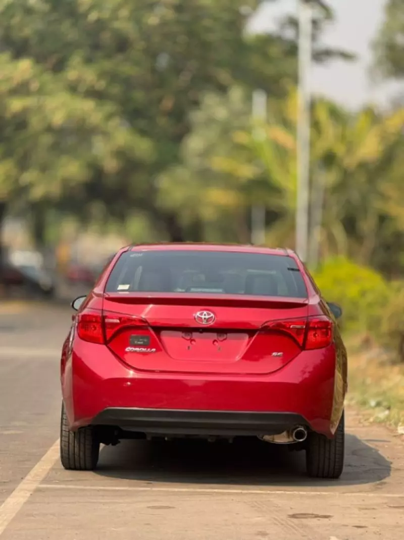 Toyota Corolla   - 2018