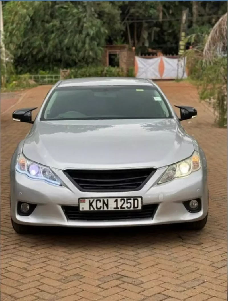 Toyota Mark X   - 2015