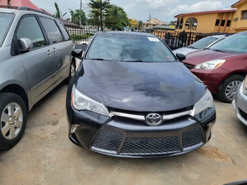 Toyota Camry   - 2015