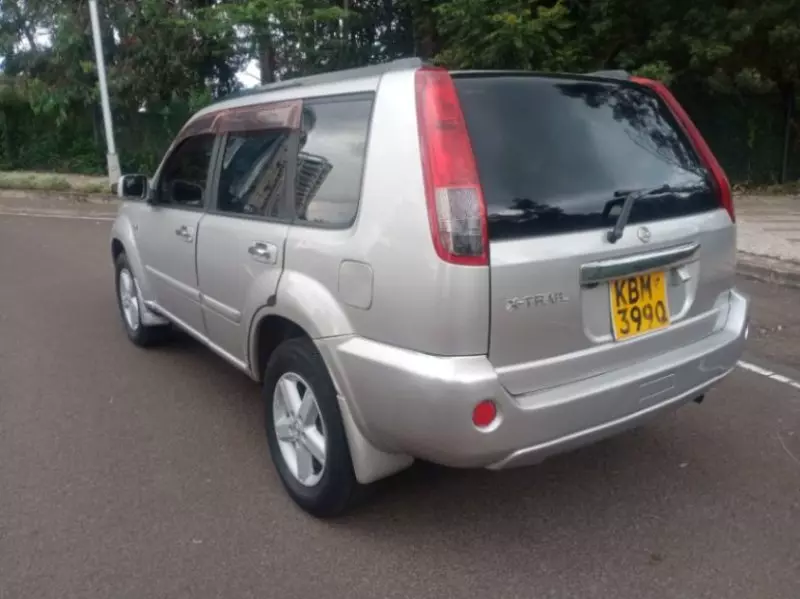 Nissan X-Trail   - 2003